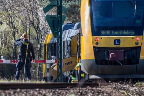 Δεκαεπτά οι τραυματίες από τη μετωπική σύγκρουση τρένων στη Δανία