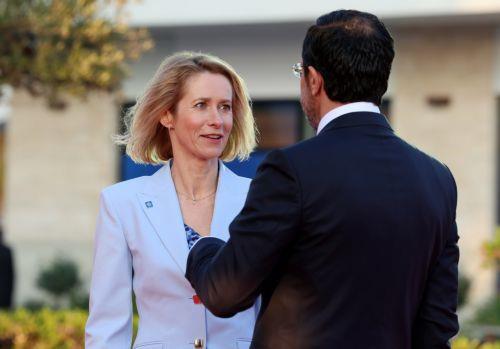 Προώθηση νέων κυρώσεων κατά Ρωσίας και ευρύτερη συμφωνία για Ιράν ζητά η Κάλας