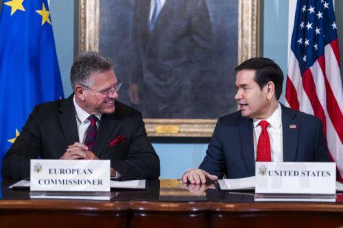 Στρατηγική συμφωνία ΕΕ-ΗΠΑ για κρίσιμα ορυκτά