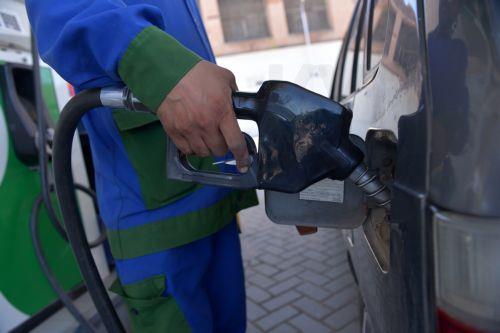 Οι τιμές των καυσίμων στις ΗΠΑ στο υψηλότερο επίπεδο αφότου άρχισε ο πόλεμος