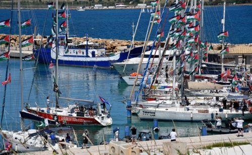 Ακτιβιστές του Sumud flotilla φτάνουν στην Κωνσταντινούπολη