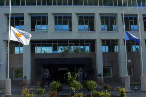 Two tourist groups to return to Cyprus from Israel on Sunday