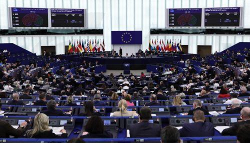 Το Ευρωκοινοβούλιο ζητά έλεγχο για πιθανή παραβίαση αξιών από τη Σλοβακία