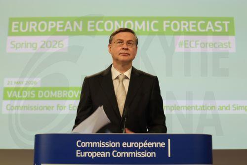 Ντομπρόβσκις: Δυσμενές σενάριο με ανάπτυξη κάτω του 0,7%