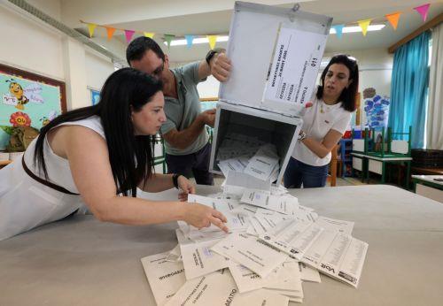 Η κατανομή εδρών στο 25% της καταμέτρησης