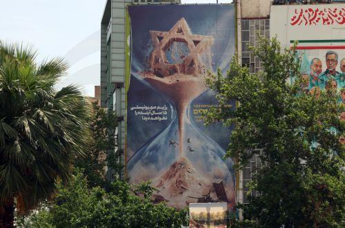 ΥΠΑΜ ΗΠΑ: Περισσότεροι από ικανοί να ξαναρχίσουμε τον πόλεμο εναντίον του Ιράν