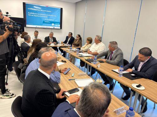 Στη Βουλή πριν 15/7 το νομοσχέδιο για συνταξιοδοτικό, επιφυλάξεις από ΣΕΚ - ΠΕΟ