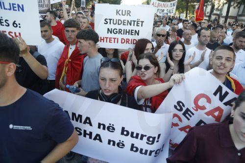 Έρευνες στην Αλβανία για διαφθορά με «σκιές» στο τουριστικό project της οικογένειας Τραμπ