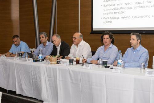 Πλαίσιο δημοσίων συμβάσεων και έλλειψη εργατικού δυναμικού στις προτεραιότητες ΣΕΟΚ, λέει ο Πρόεδρός του