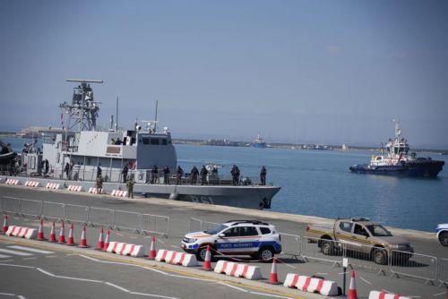 Tακτική άσκηση μετά στρατευμάτων στο λιμάνι και μαρίνα Λεμεσού [ΒΙΝΤΕΟ]
