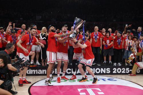 O Ολυμπιακός πρωταθλητής και στην Greek Basketball League μετά την Euroleague