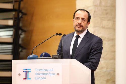Δεν εξαγγέλλονται οι ανασχηματισμοί, λέει ο Πρόεδρος
