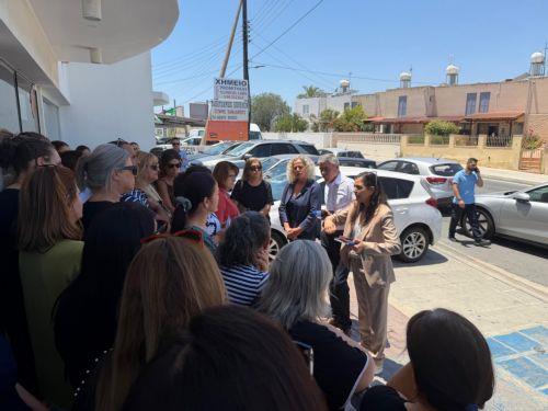 Συνολικά θα δει το θέμα της ασφάλειας, λέει η Υφυπουργός μετά από περιστατικό βίας στις ΥΚΕ Αγ. Αναργύρων