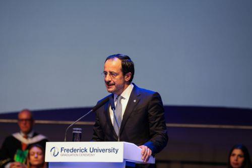 ΠτΔ: Επενδύουμε στην ανάπτυξη γνώσης με αναβάθμιση Ανώτερης Εκπαίδευσης