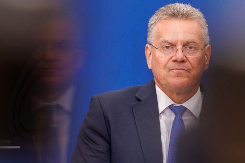 Προθεσμία μέχρι Οκτώβριο από Κομισιόν στην Κίνα για επαναφορά ισορροπίας στις εμπορικές σχέσεις