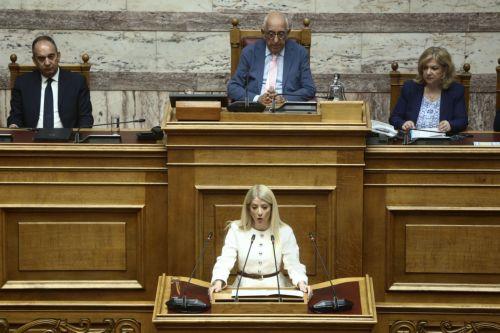 Ελλάδα και Κύπρος μπορούν να μετατρέψουν τη γεωγραφική τους θέση σε πηγή ισχύος, είπε η ΠτΒ