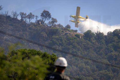 Η πυρκαγιά κοντά στην Κόστα Μπράβα έχει ήδη κάψει 22.000 στρέμματα