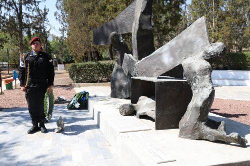 Παρουσιάστηκε το βιβλίο «Καταδρομέας Κωνσταντίνου Σωτήρης του Αδάμου – Ήρωας της Αντίστασης κατά του πραξικοπήματος»