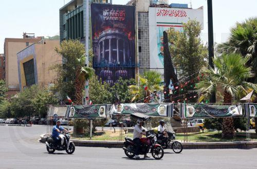 Το Ιράν καλεί σε εξοικονόμηση ρεύματος μετά τα αμερικανικά πλήγματα