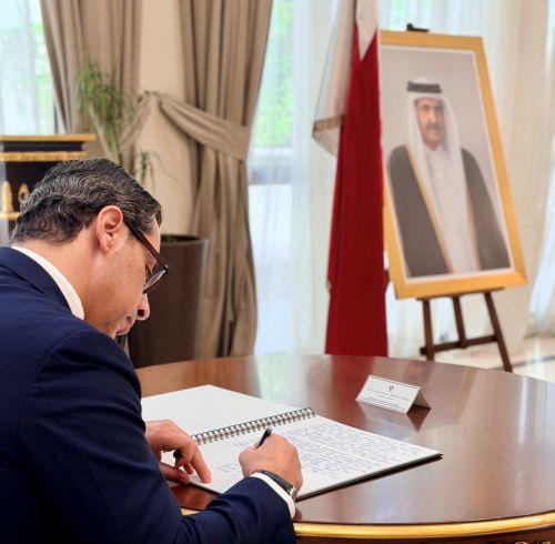 Ο ΥΠΕΞ υπέγραψε το βιβλίο συλλυπητηρίων του πρώην Εμίρη του Κατάρ
