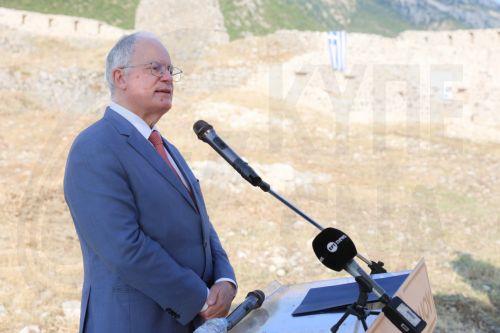 Greece advocates for a fair solution to the Cyprus issue, says Tasoulas on 52nd democracy restoration anniversary