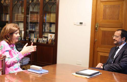 Στόχος του ΓΓ είναι να ενθαρρύνει λαό και ηγέτες για διαπραγματεύσεις, λέει η Ολγκίν