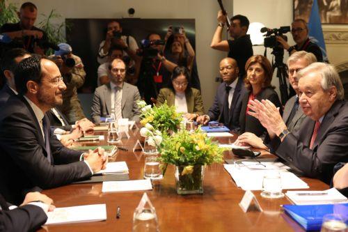 Ισχυρή δέσμευση για επίλυση Κυπριακού εξέφρασε ο ΓΓ ΟΗΕ μετά τη συνάντηση με ΠτΔ