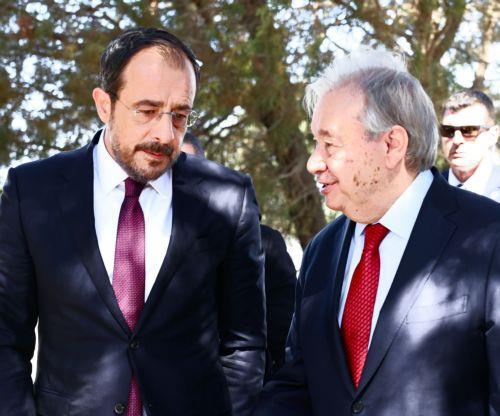 Guterres pledges to work for progress on Cyprus issue till his last day in office, President says