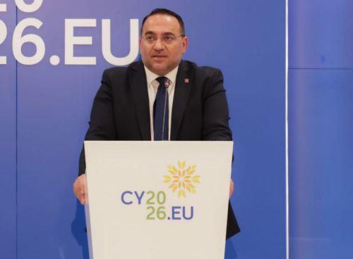 Επαναφορά τουρισμού σε σταθερή τροχιά δείχνουν οι στατιστικές λέει ο Κ. Κουμής