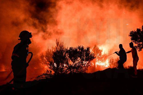 Η Κύπρος σε συνεχή επικοινωνία με Ελλάδα έτοιμη να βοηθήσει στις πυρκαγιές, λέει στο ΚΥΠΕ ο Ν. Λογγίνος