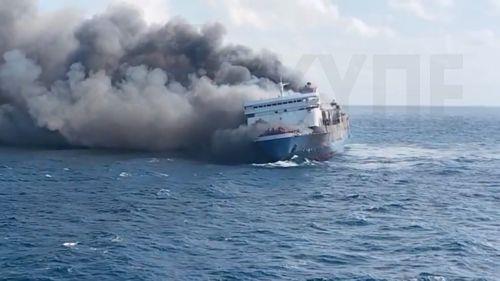 Ινδονησία: Τουλάχιστον 5 νεκροί και 41 αγνοούμενοι από φωτιά σε φέρι
