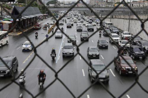 Η Παγκόσμια Τράπεζα καλεί τις αναπτυσσόμενες χώρες να υιοθετήσουν εργαλεία ΤΝ