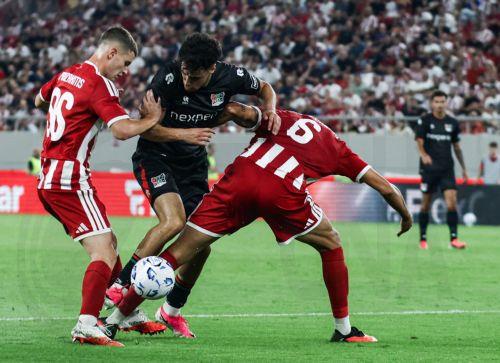 Στο 0-0 με τη Ναϊμέγκεν ο Ολυμπιακός, η πρόκριση κρίνεται στην Ολλανδία