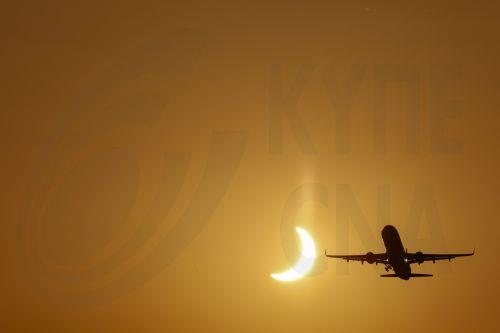 Η EasyJet ακυρώνει περίπου 100 πτήσεις στη Γαλλία λόγω απεργίας