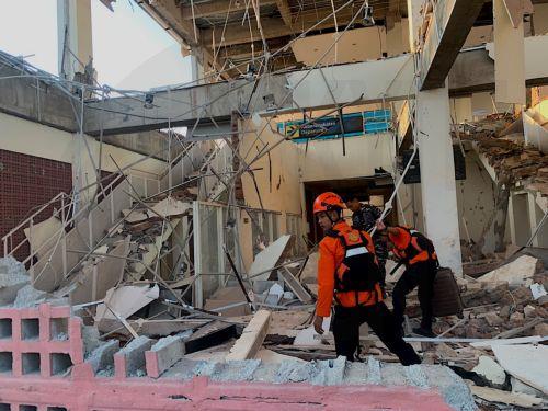Στους 287 οι νεκροί από το σεισμό στην Κολομβία