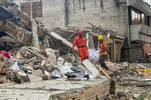 Ισχυρός σεισμός 6,1 βαθμών ανοικτά του Βανουάτου
