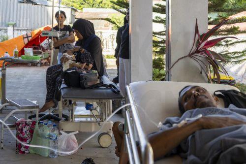 53 οι νεκροί, χιλιάδες άνθρωποι έχουν ανάγκη από επείγουσα βοήθεια από σεισμό στην Ινδονησία