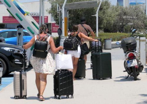 Cyprus to install new gates at airports for optimal passport control, Minister says