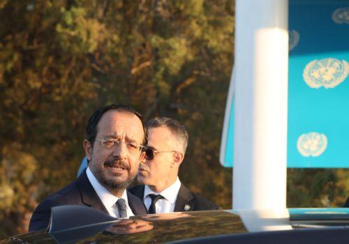 Συγκλίσεις, μεθοδολογία και ΜΟΕ συζήτησαν κατ’ ιδίαν Χριστοδουλίδης-Έρχιουρμαν (2)