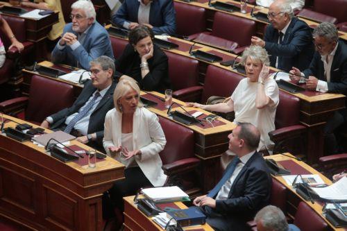 Δεν εξελέγη Αντιπρόεδρος της Βουλής των Ελλήνων η Έλενα Ακρίτα