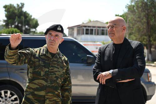 Greek Defence Minister visits Cyprus to attend Independence Day military parade
