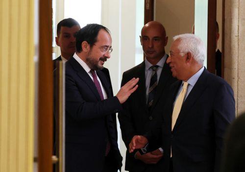 AB, Kıbrıs sorununun çözümüne ve Türkiye ile ilişkilere olumlu katkı sağlamaya hazır