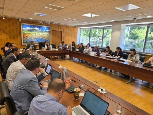 Δέσμη εναρμονιστικών ν/σ για ψηφιακό χώρο δεδομένων συζήτησε η Επ. Οικονομικών
