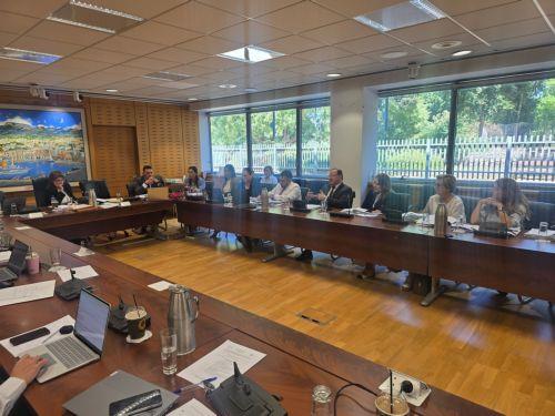 Άρχισε τη Δευτέρα στην Επ. Οικονομικών η συζήτηση ν/σ για πρόσληψη στη Δημόσια Υπηρεσία