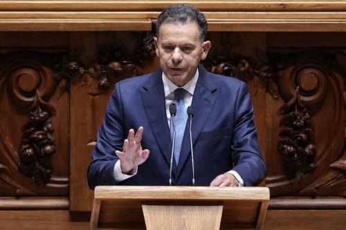 Η Πορτογαλία εγκρίνει μπόνους συντάξεων και μείωση φόρου εισοδήματος €800 εκ