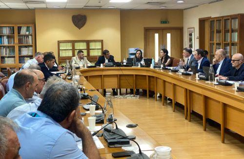 Αναθεωρημένη πρόταση για νερό άρδευσης στο Υπουργικό, είπε ο Υπ. Γεωργίας στη Βουλή (1)