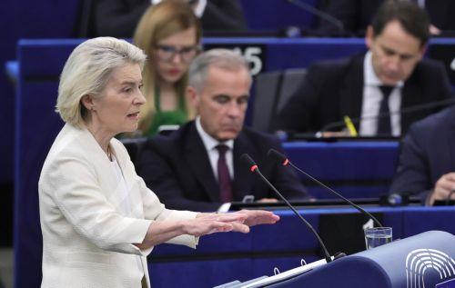 Πρόσκληση Φον ντερ Λάιεν στον Κάρνεϊ να γίνει Καναδάς ο πρώτος «συνδεδεμένος εταίρος» της ΕΕ