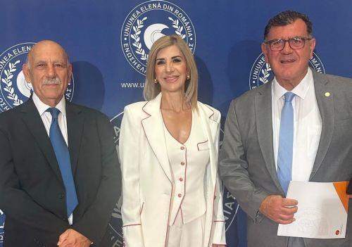 Μνημόνιο Αδελφοποίησης υπέγραψαν Δήμος Λάρνακας - Δήμος Πλοϊέστι Ρουμανίας