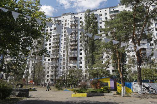 Ρωσικές πυραυλικές επιθέσεις σε Κίεβο και Οδησσό με τουλάχιστον δέκα τραυματίες