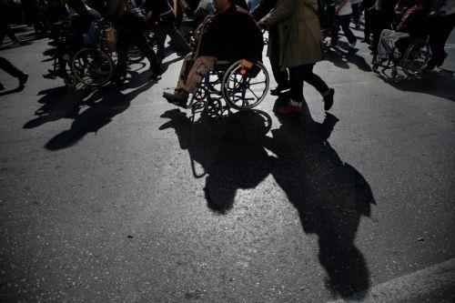 Οδηγίες για επανεξέταση επιδομάτων στα 6 ανάπηρα παιδιά έδωσε το Υφ. Πρόνοιας